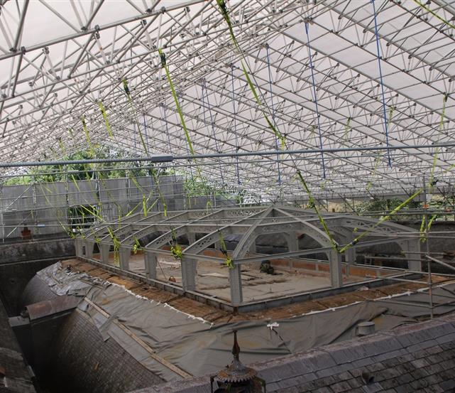 Location parapluie de chantier en portee XXL avec bache - Chateau de Trevarez Saint Goazec, Finistere 29 - LOCADIRECT - LOCADIRECT
