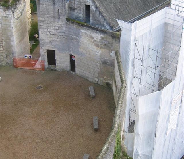 Renovation du donjon du Chateau de Loches - LOCADIRECT - LOCADIRECT